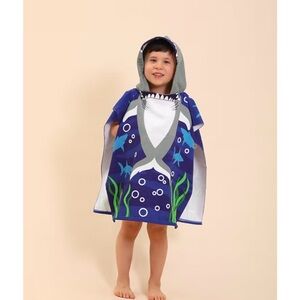 Kids Shark Microfiber Towel/Poncho/Robe Kids 2-10 - Blue and Gray